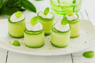 Cucumber rolls on the Attack phase